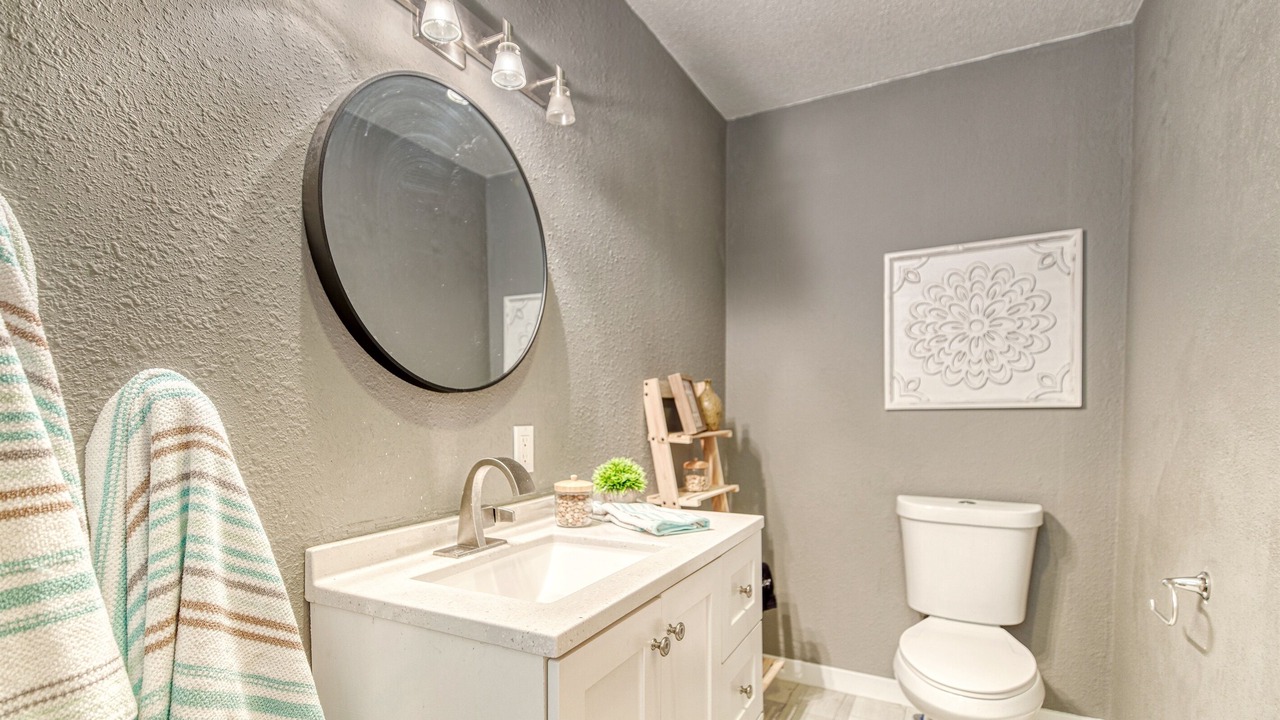 Photo of Bathroom in West Valley
