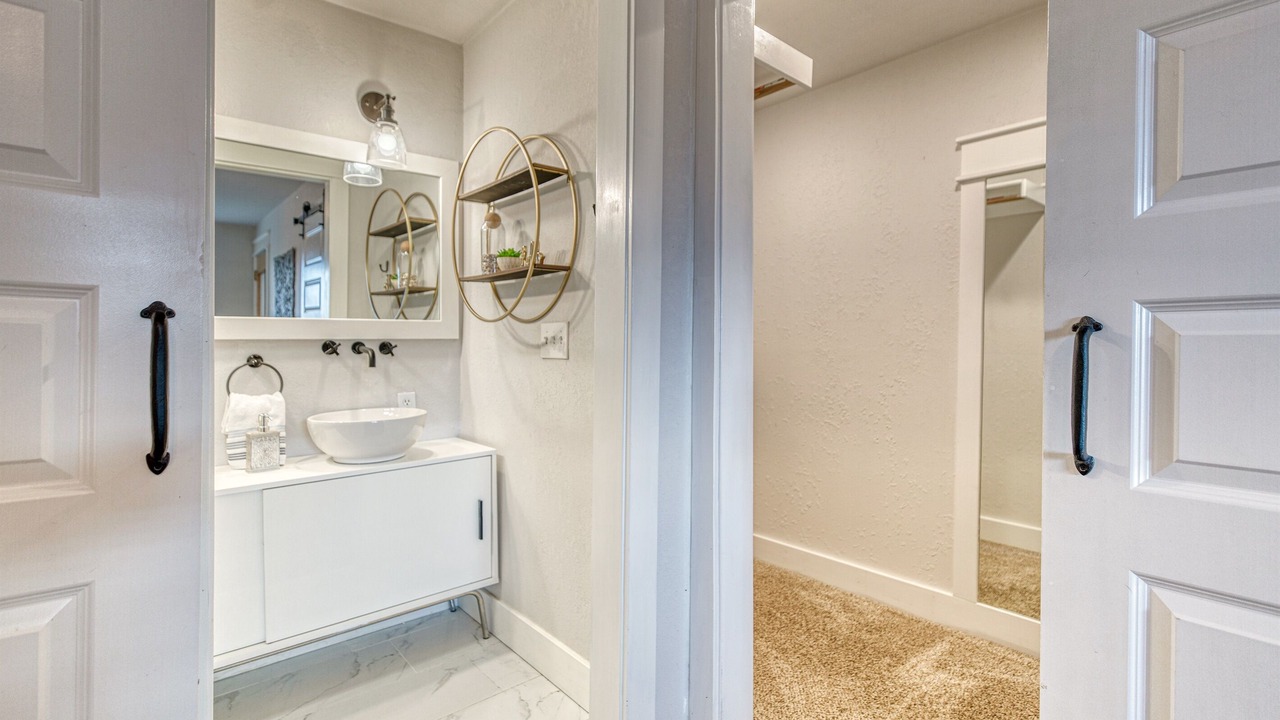 Photo of Bathroom in West Valley