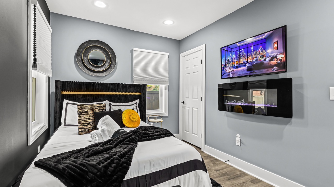Photo of Bedroom in Royal Oak
