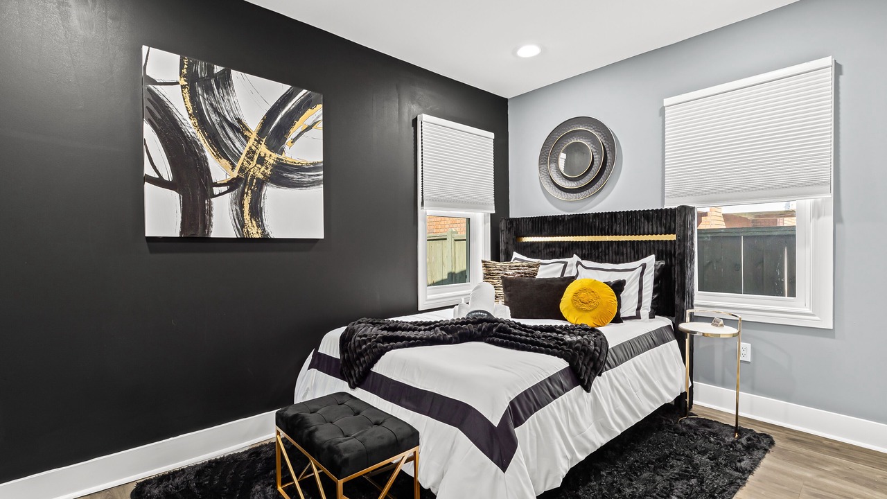 Photo of Bedroom in Royal Oak