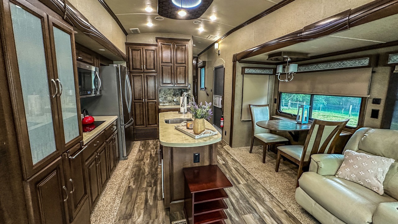 Photo of Livingroom in Glen Allen