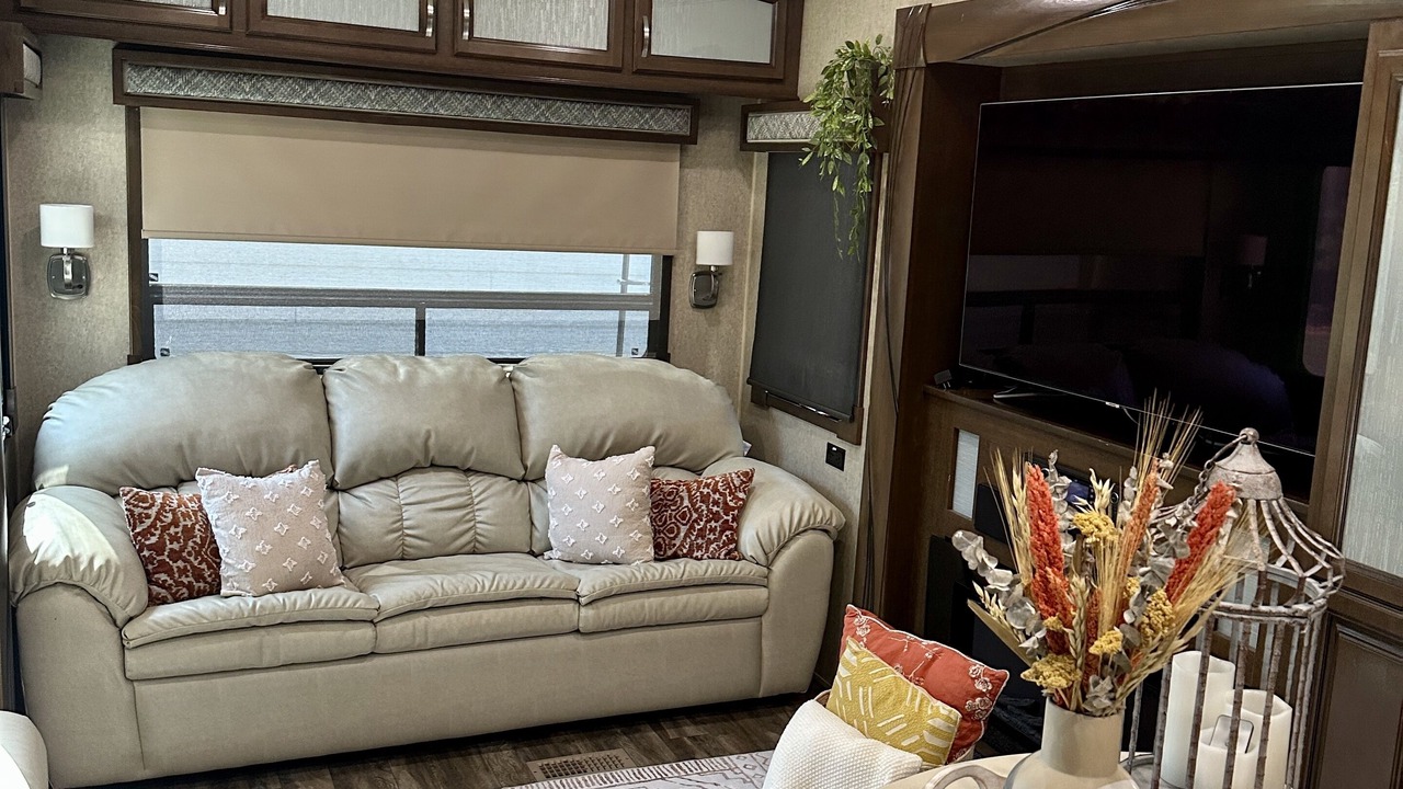 Photo of Livingroom in Glen Allen
