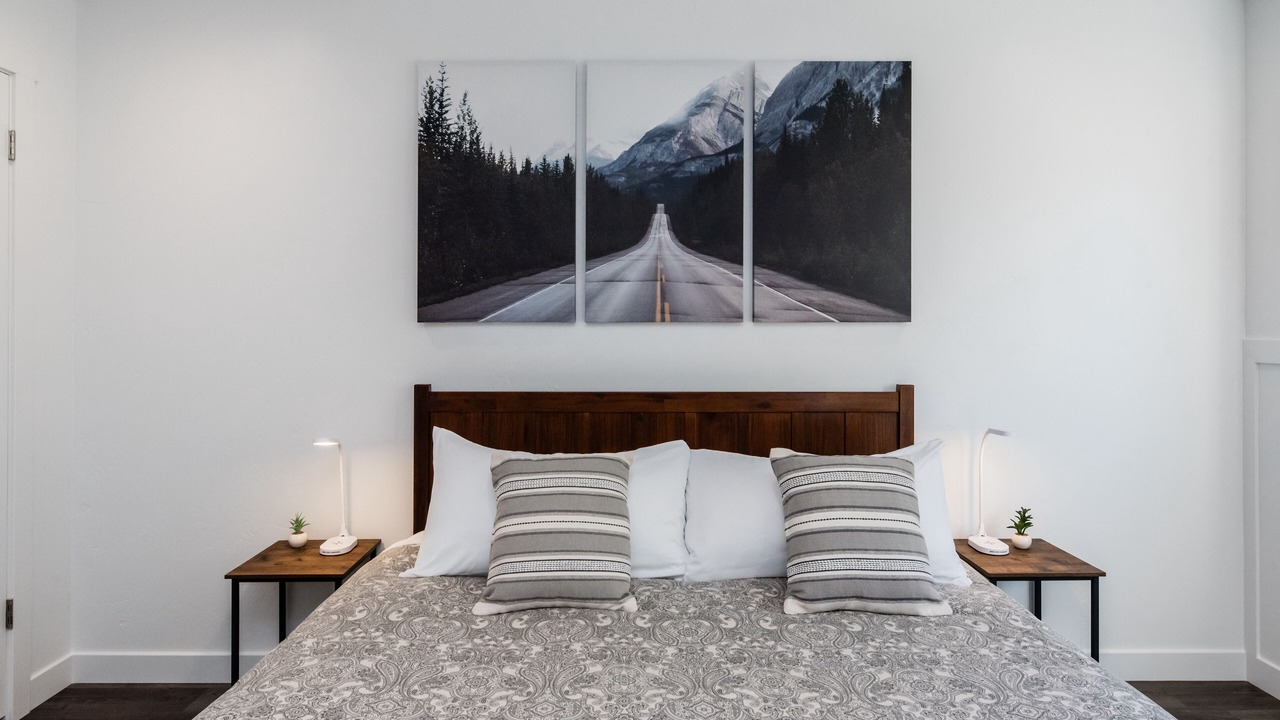 Photo of Bedroom in Logan