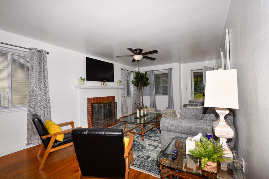 Photo of Livingroom in Dayton