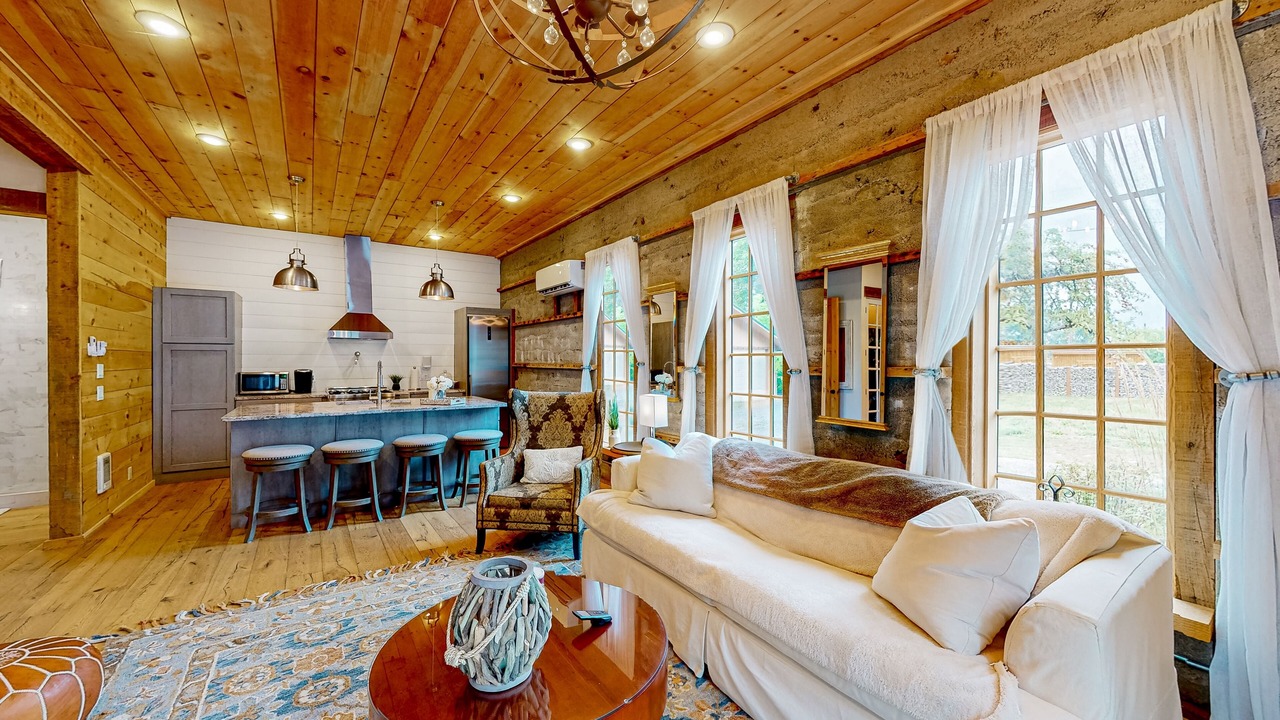 Photo of Livingroom in Hope