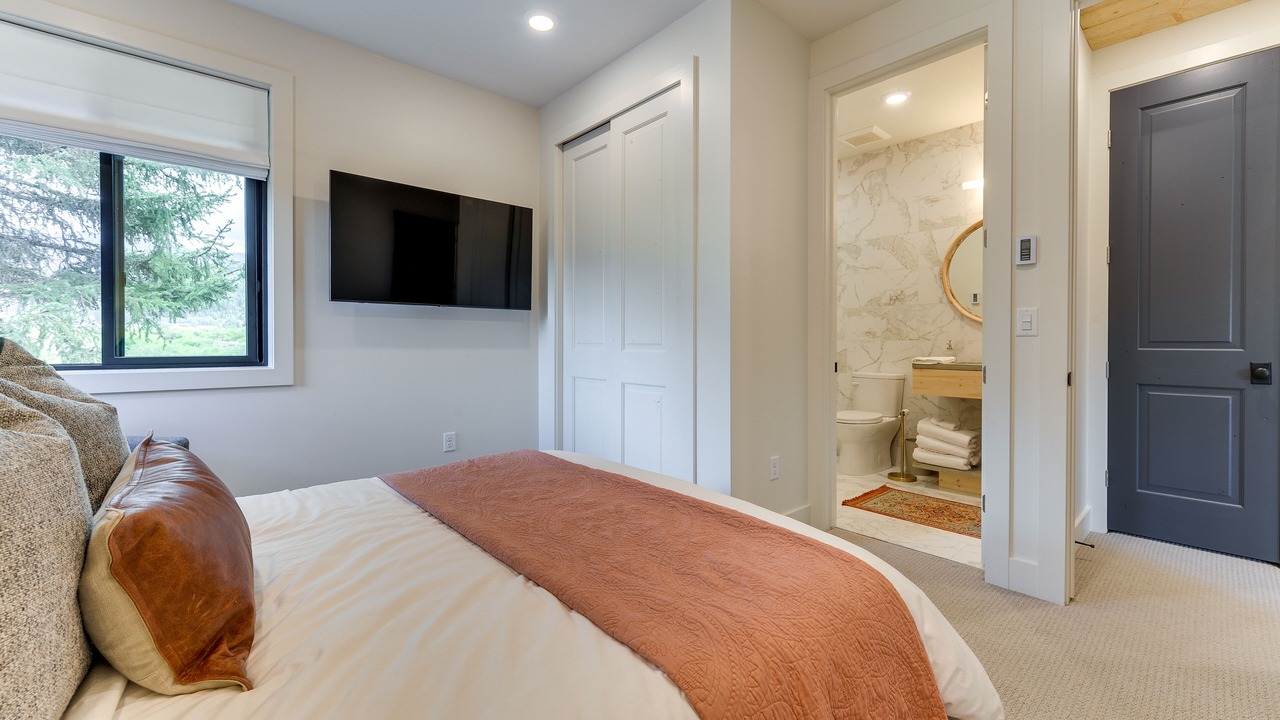 Photo of Bedroom in Turnerville