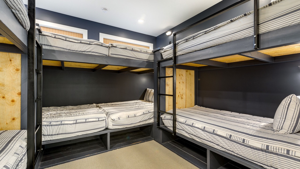 Photo of Bedroom in Turnerville