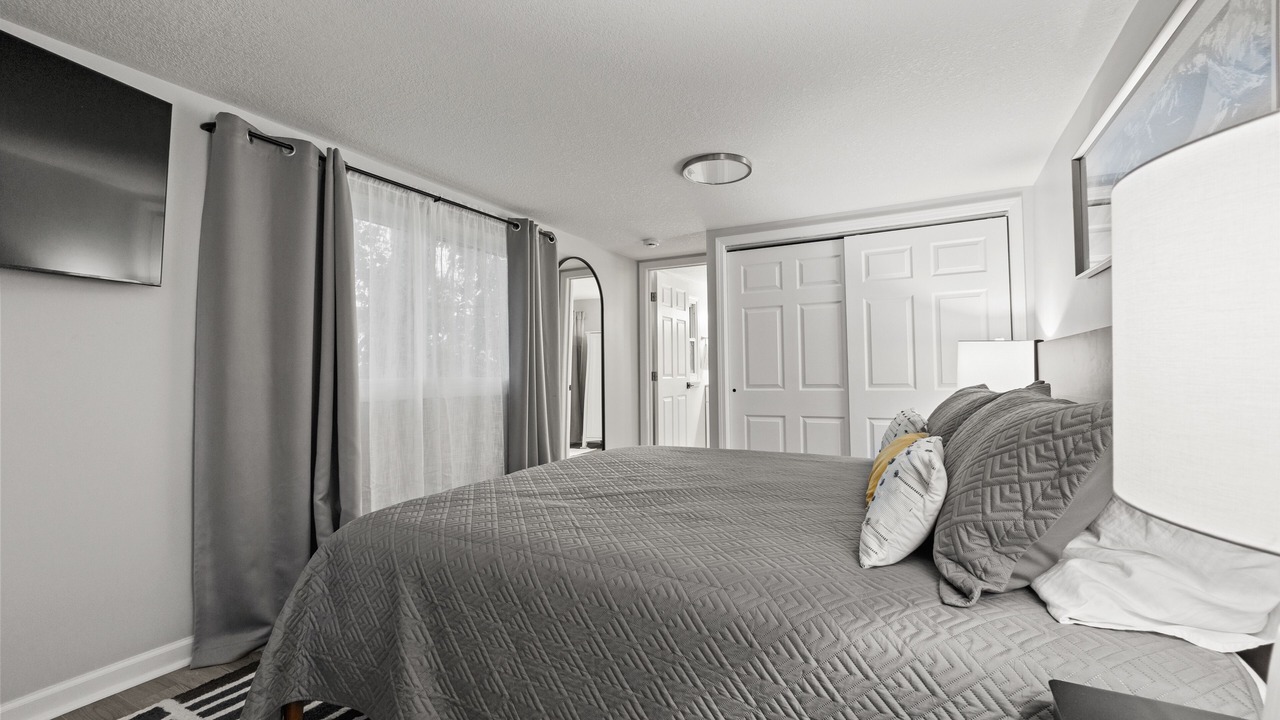 Photo of Bedroom in Buckeye Lake