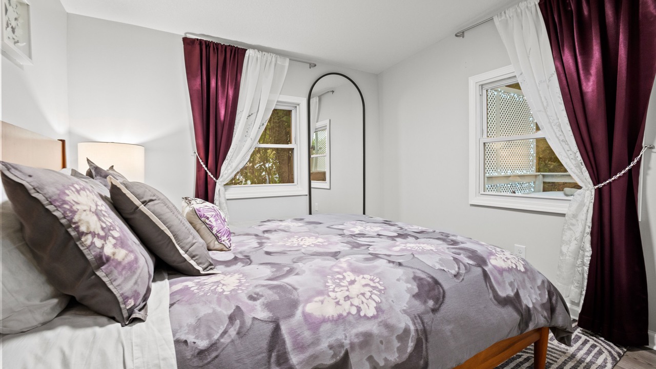 Photo of Bedroom in Buckeye Lake