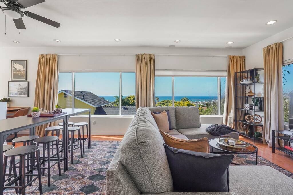 Photo of Livingroom in Point Loma Heights