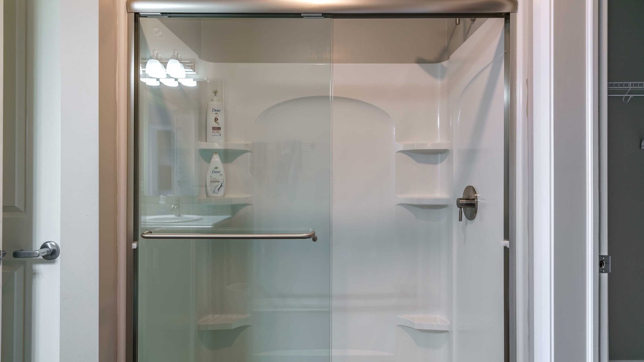 Photo of Bathroom in Downtown Columbus