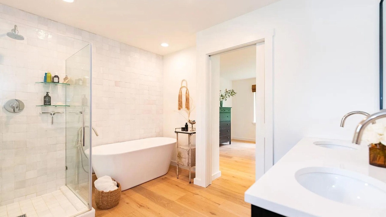 Photo of Bathroom in Hoback Junction