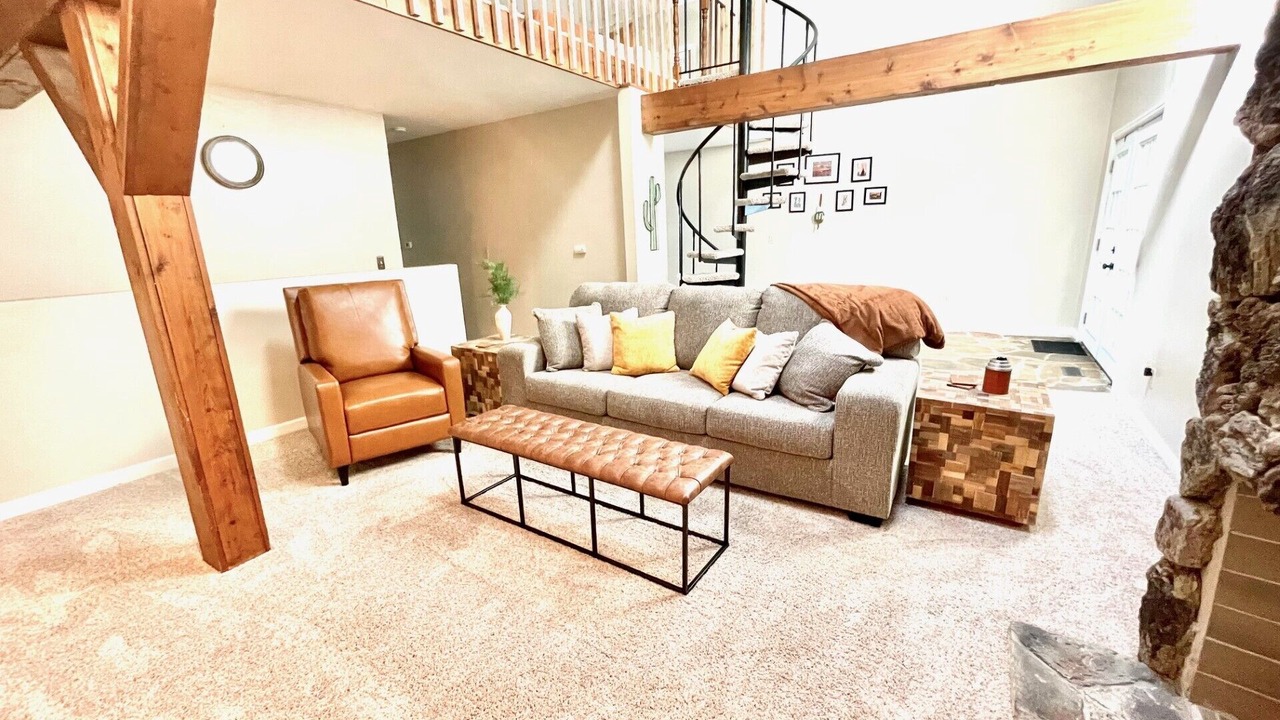Photo of Livingroom in Marietta