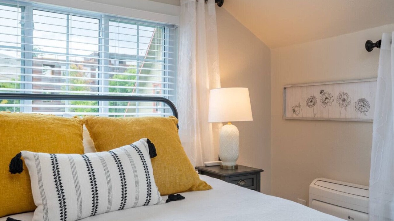 Photo of Bedroom in Rose Park