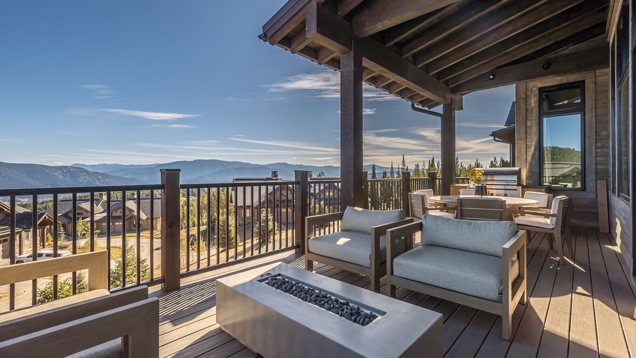 Photo of Outdoor in Spanish Peaks
