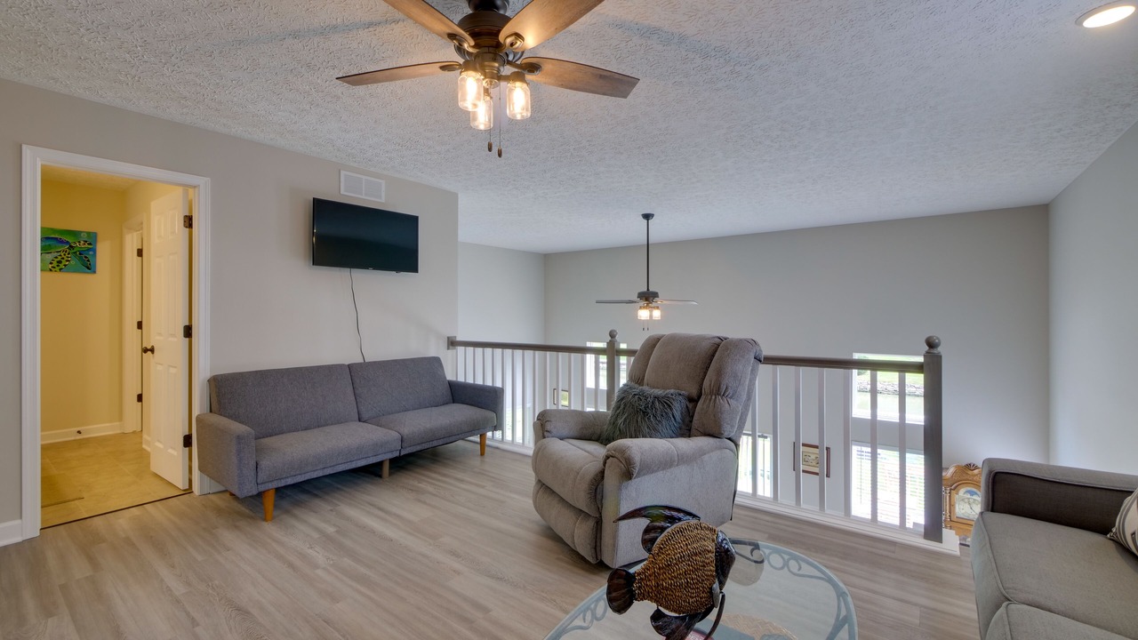 Photo of Livingroom in Port Clinton