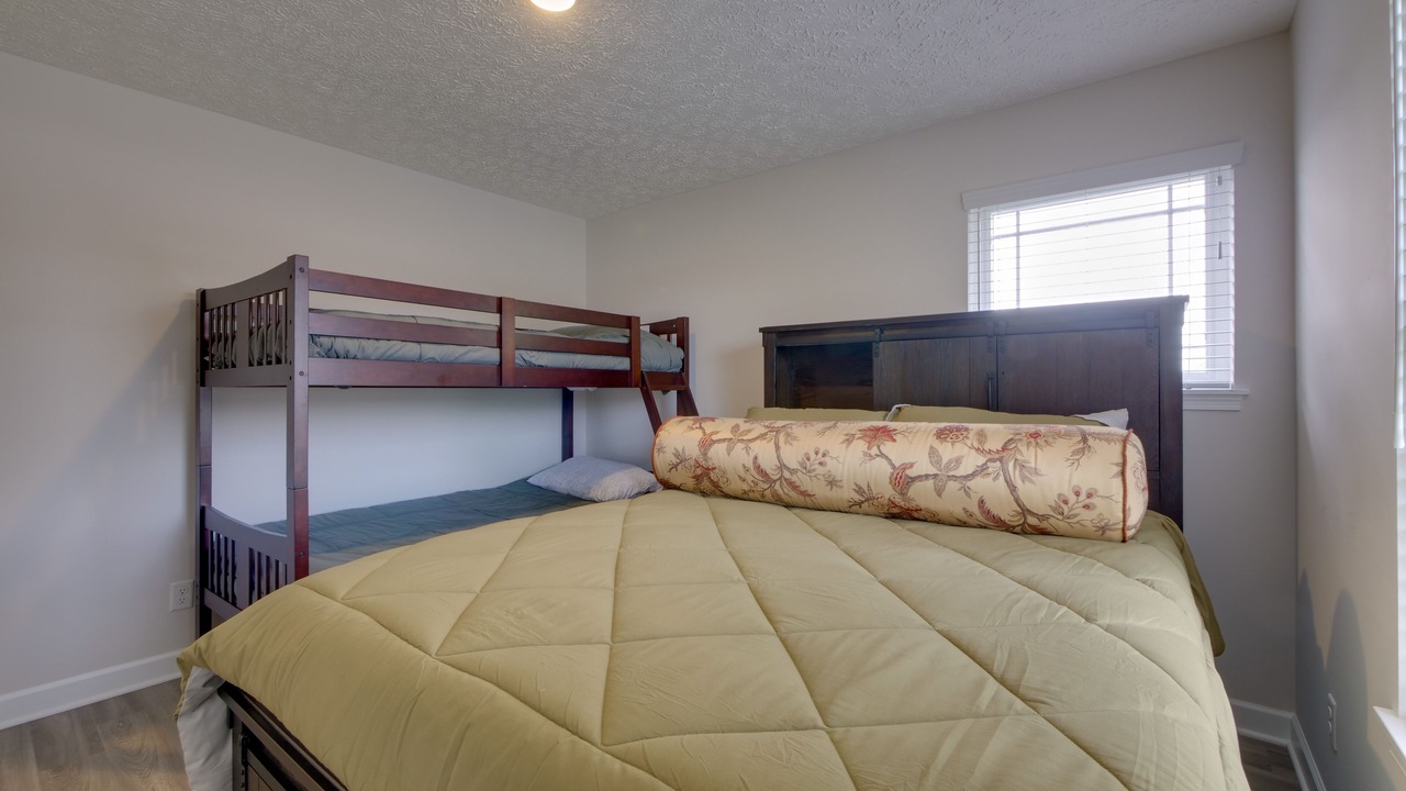 Photo of Bedroom in Port Clinton