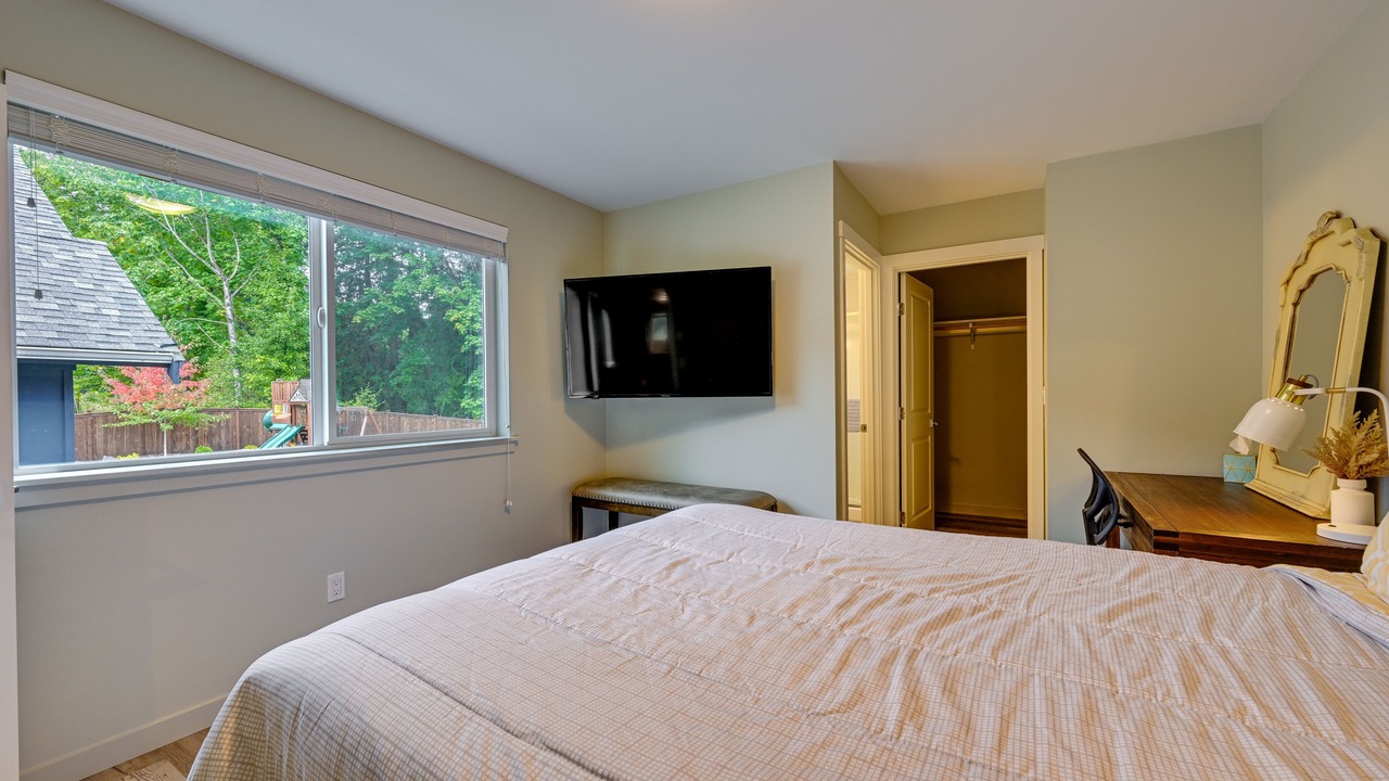 Photo of Bedroom in SeaTac