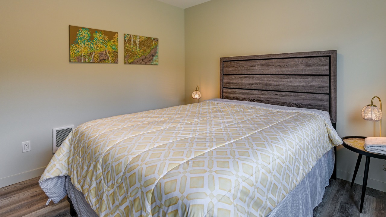 Photo of Bedroom in SeaTac