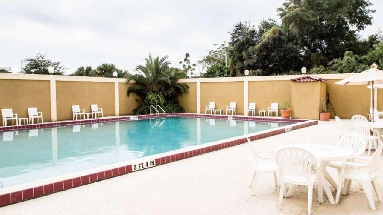 Photo of Outdoor in Fairview Shores