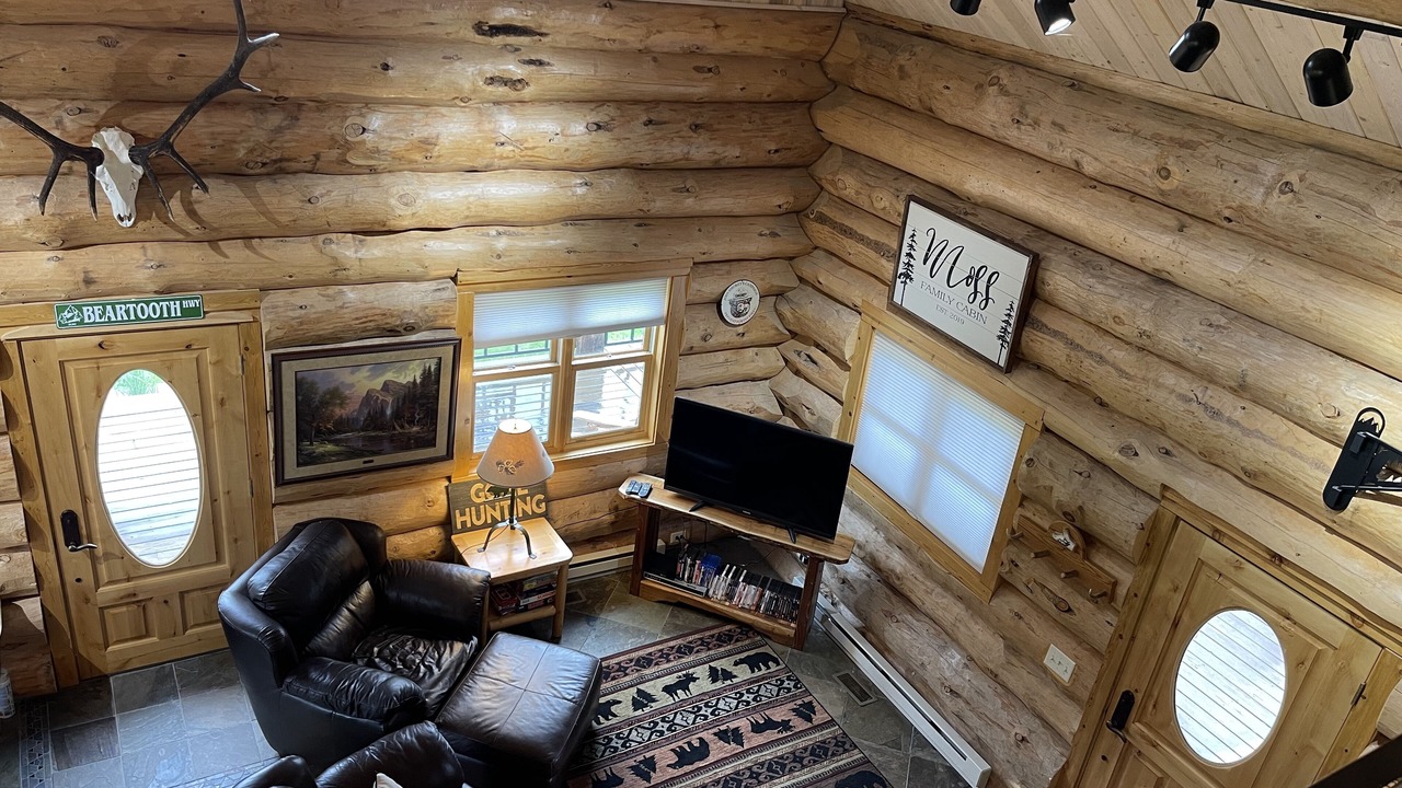 Photo of Livingroom in Cody