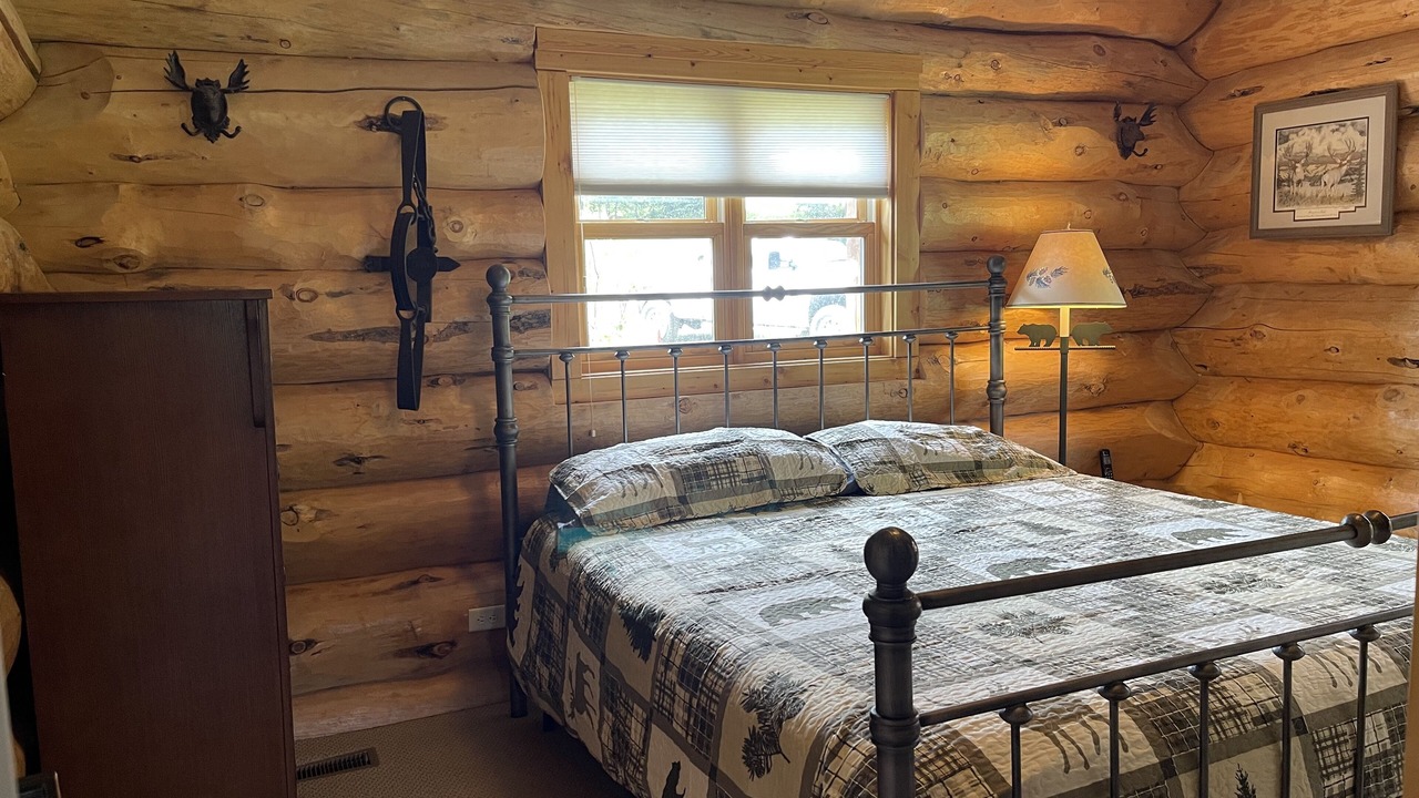 Photo of Bedroom in Cody