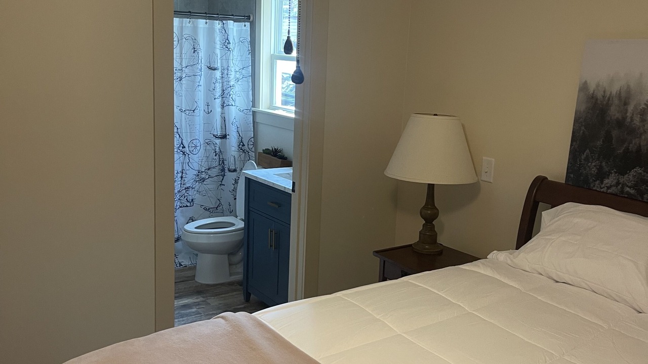 Photo of Bedroom in Counce