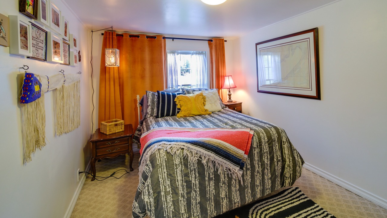 Photo of Bedroom in Newport