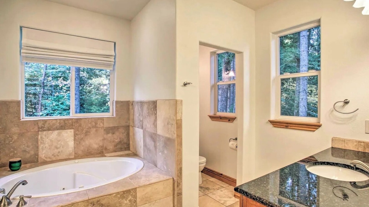 Photo of Bathroom in Clarksville