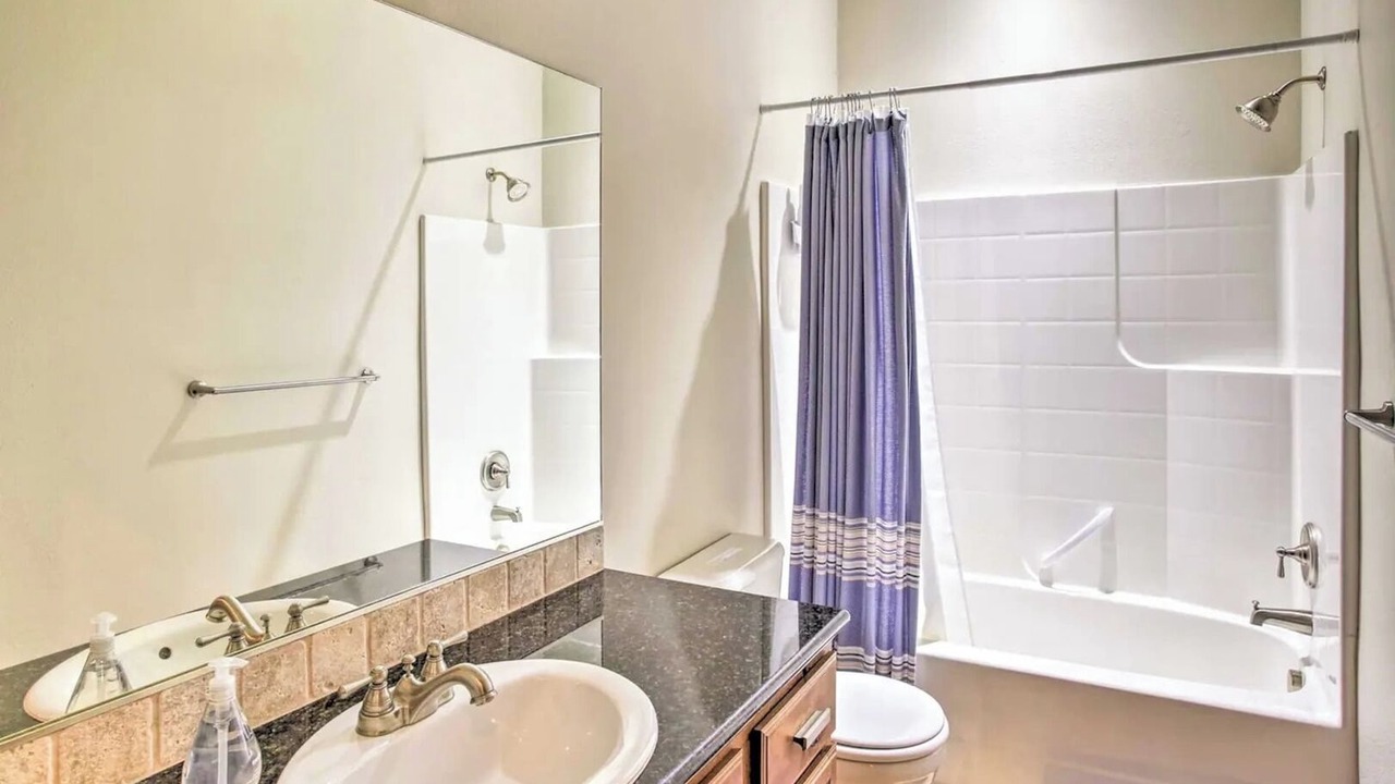 Photo of Bathroom in Clarksville