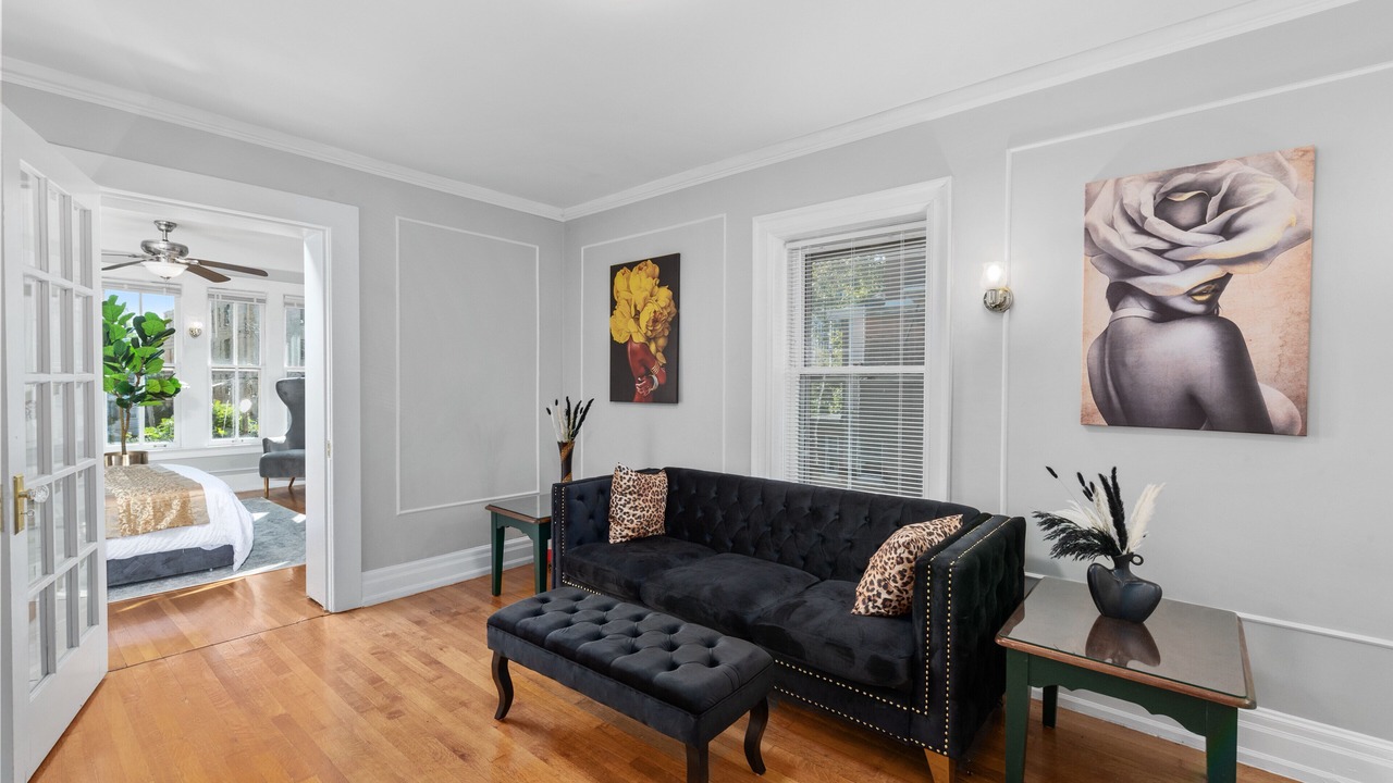 Photo of Livingroom in Detroit