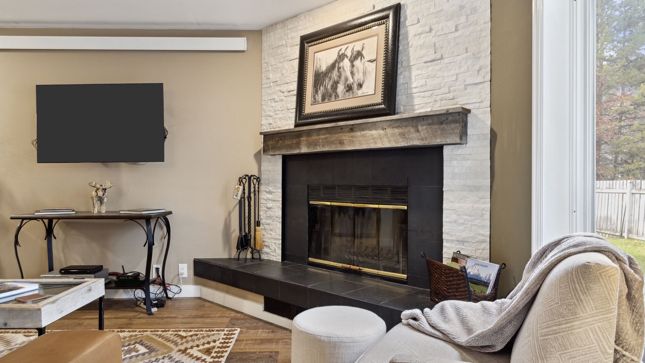 Photo of Livingroom in Moose Wilson Road