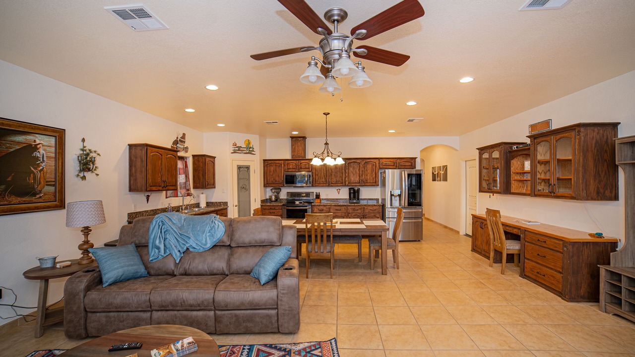 Photo of Livingroom in Foothills