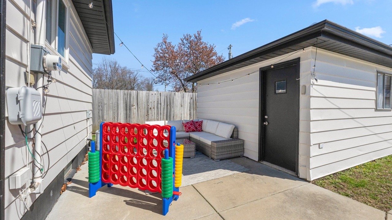 Photo of Patio Balcony in Saint Marys  Allen County