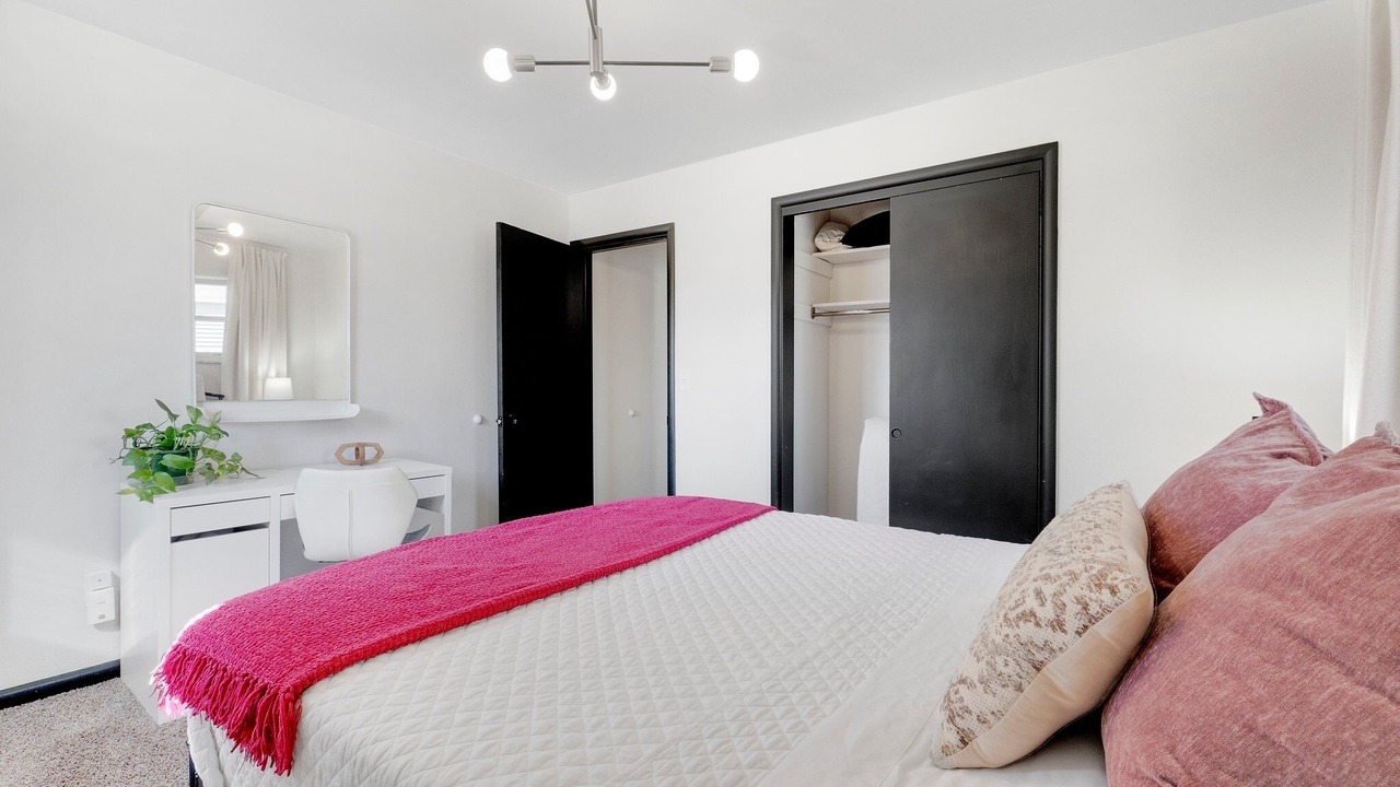 Photo of Bedroom in Saint Marys  Allen County