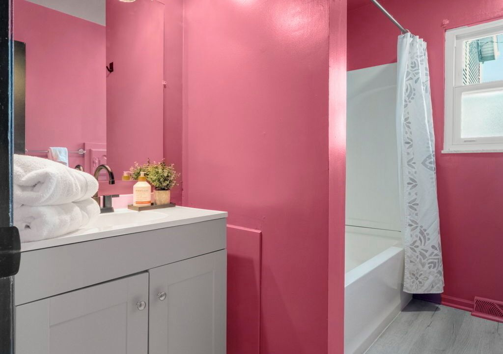 Photo of Bathroom in Saint Marys  Allen County