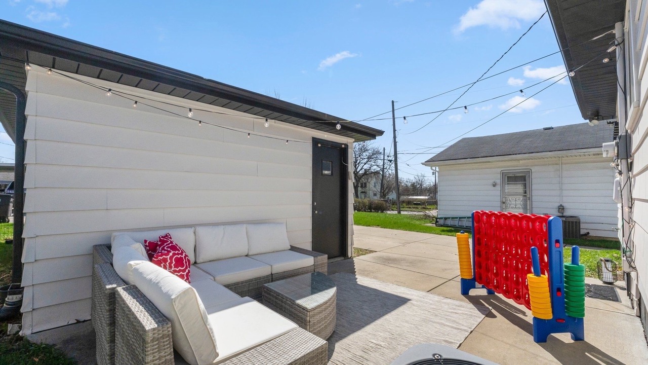 Photo of Patio Balcony in Saint Marys  Allen County