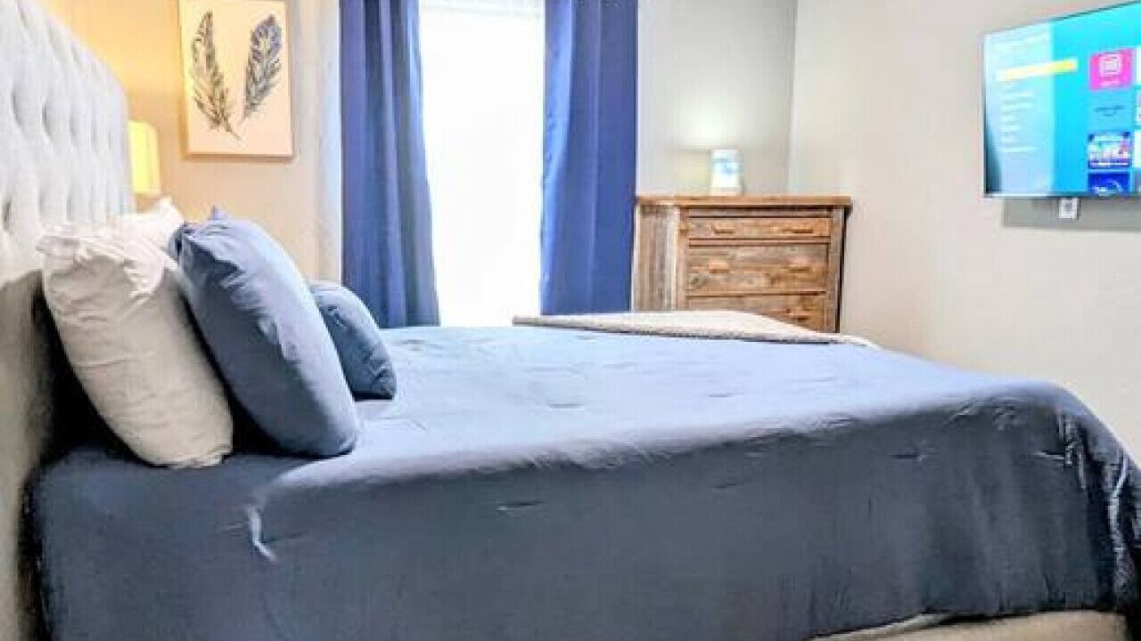 Photo of Bedroom in Sulphur