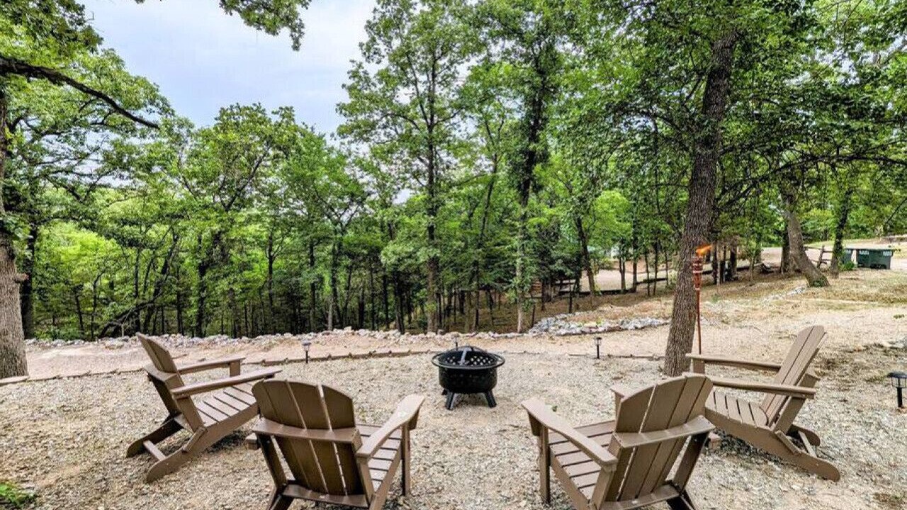 Photo of Outdoor in Sulphur