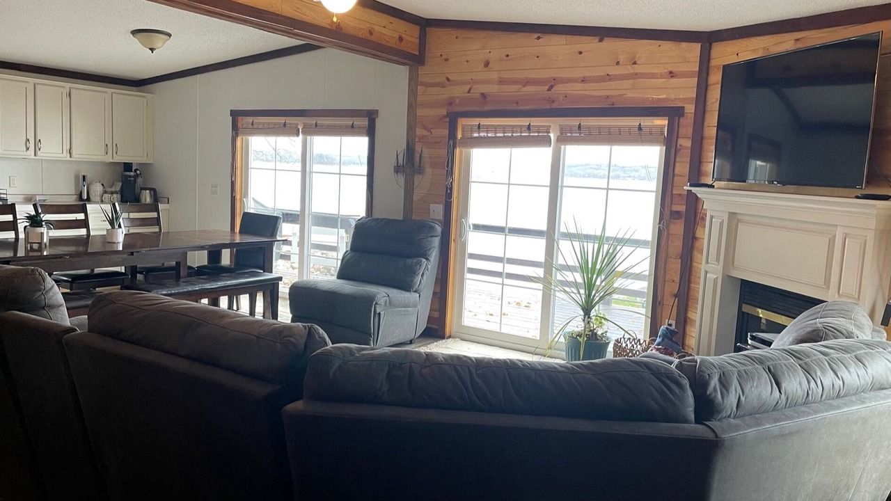 Photo of Livingroom in Big Stone City