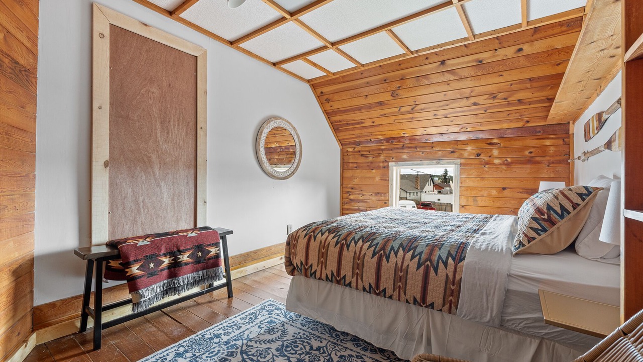 Photo of Bedroom in Custer