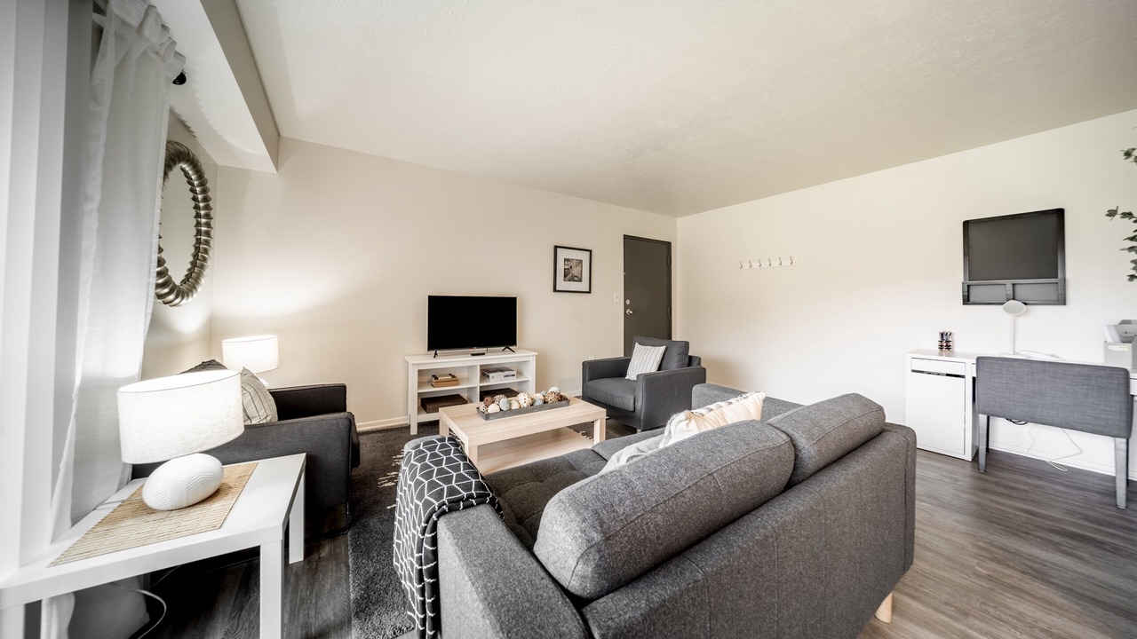 Photo of Livingroom in Mentor