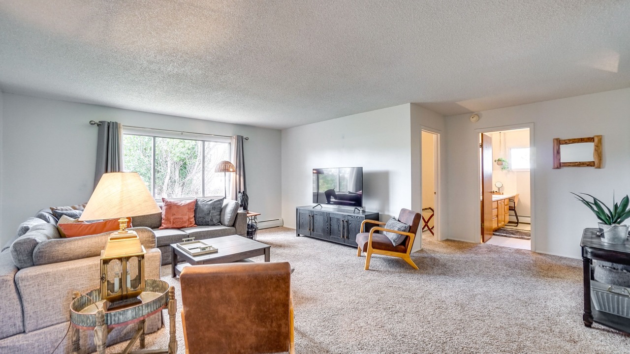 Photo of Livingroom in Laramie