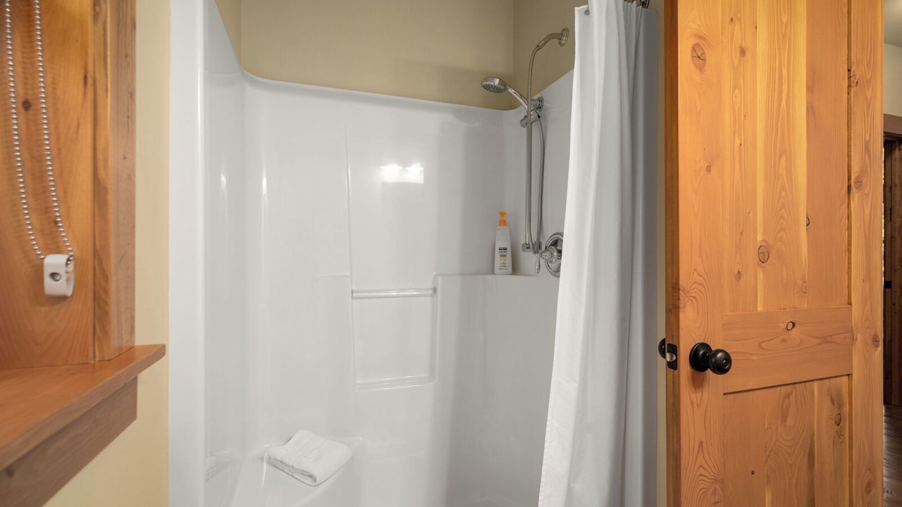 Photo of Bathroom in Columbia Falls