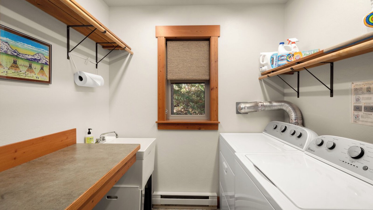 Photo of Bedroom in Columbia Falls