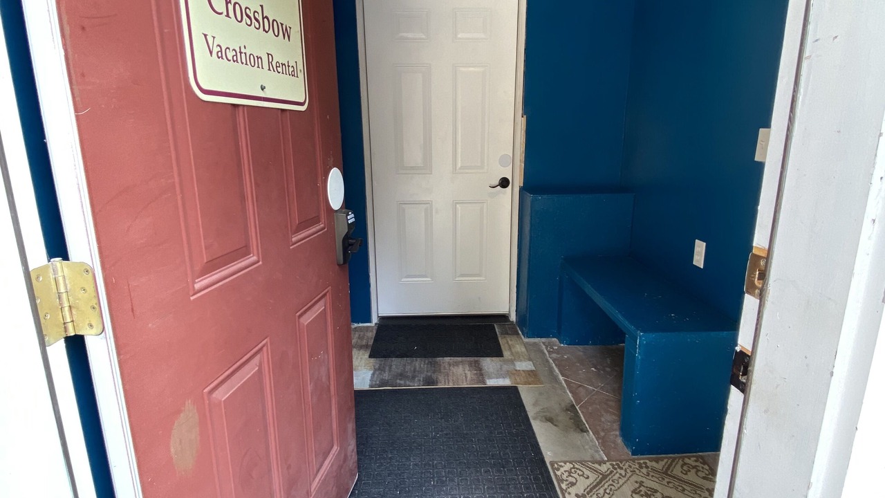 Photo of Bedroom in Garden Valley