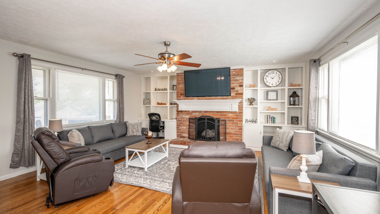 Photo of Livingroom in Kings Mills