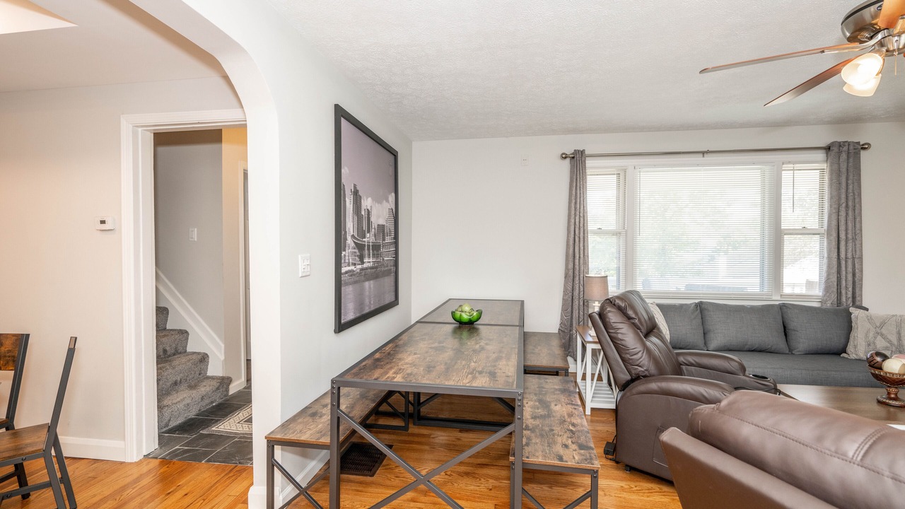 Photo of Livingroom in Kings Mills