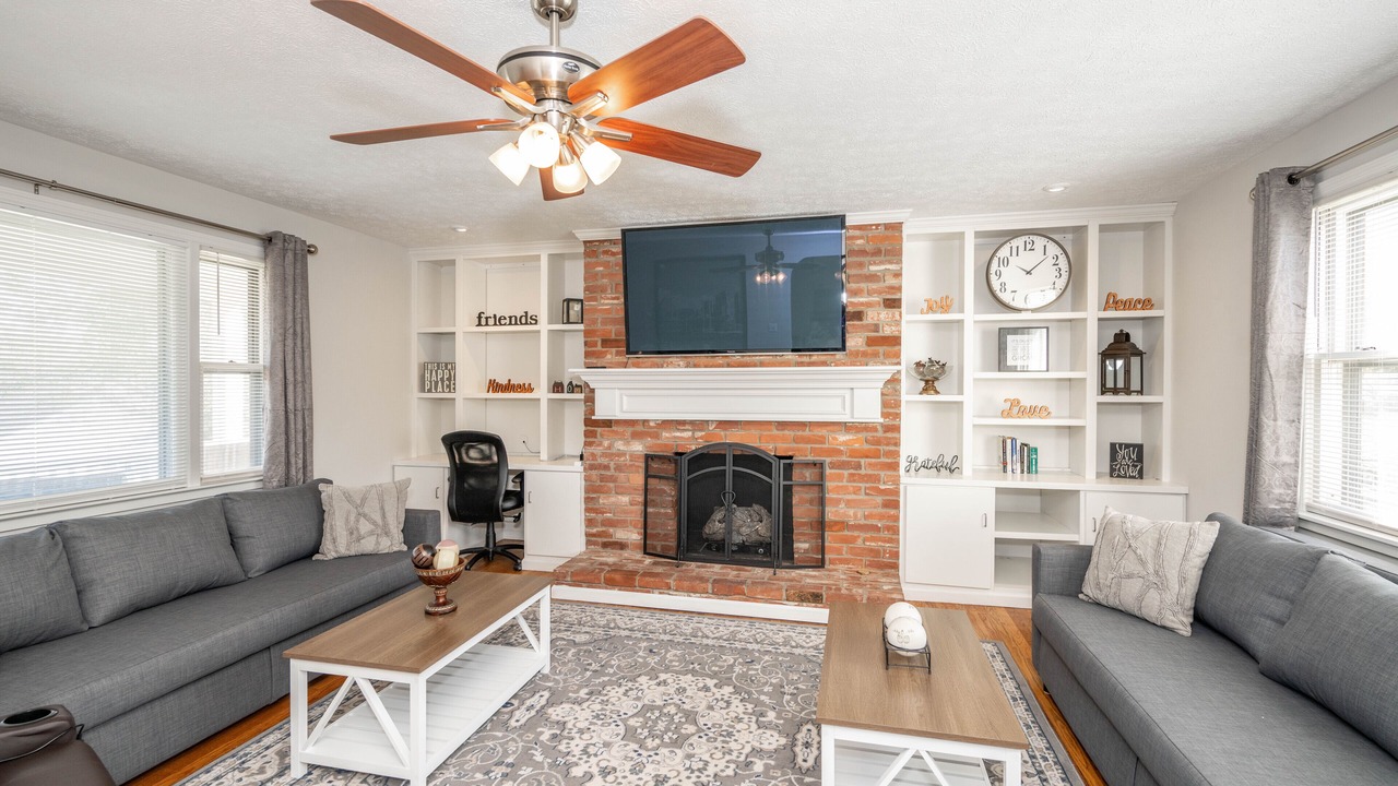 Photo of Livingroom in Kings Mills