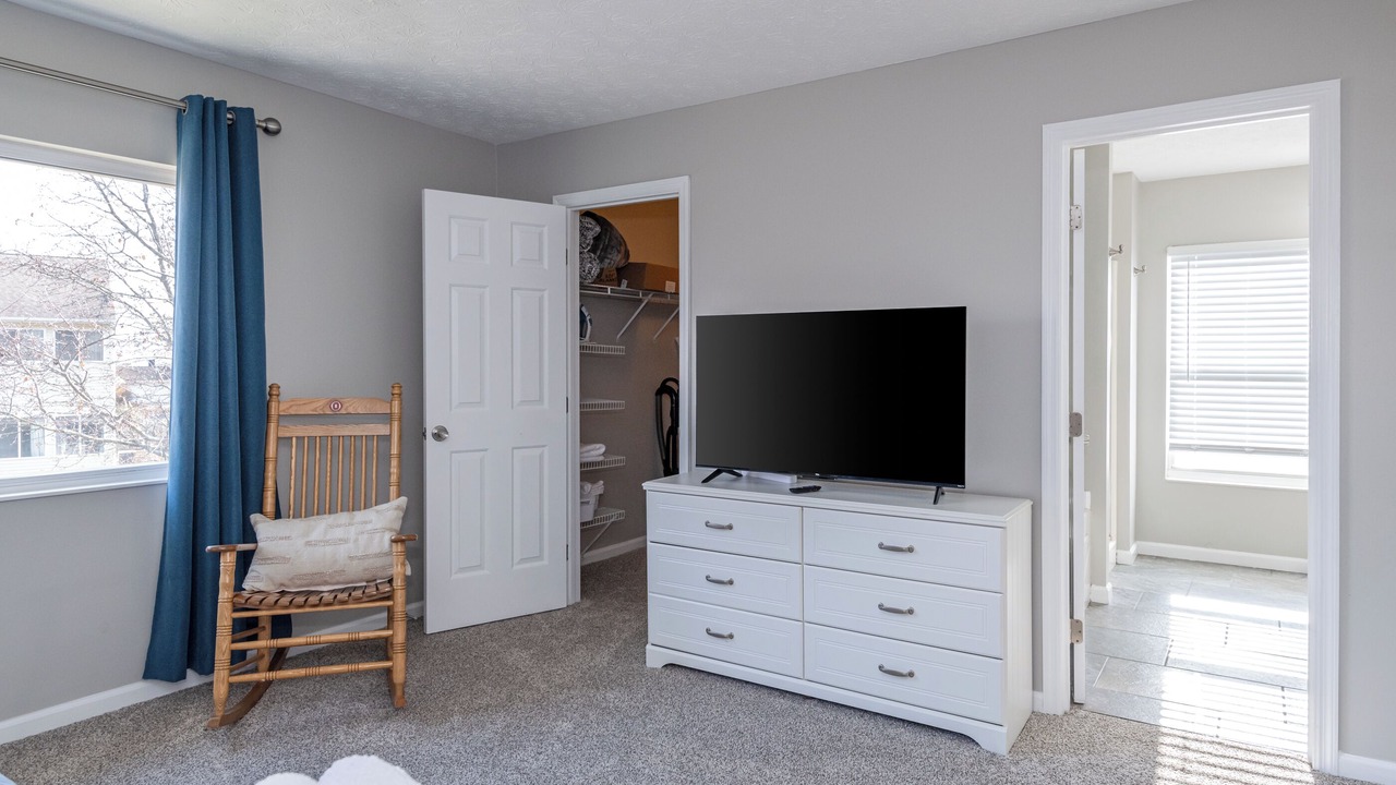 Photo of Livingroom in Englewood